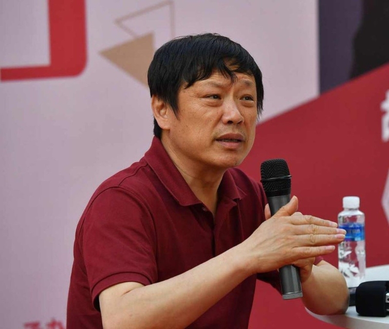 《環球時報》前總編輯胡錫進。