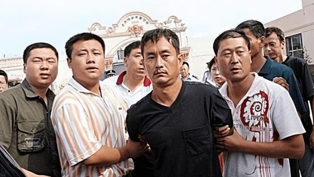 沈陽版“賊王”張顯光，制造了震驚全國的“1·18”案。