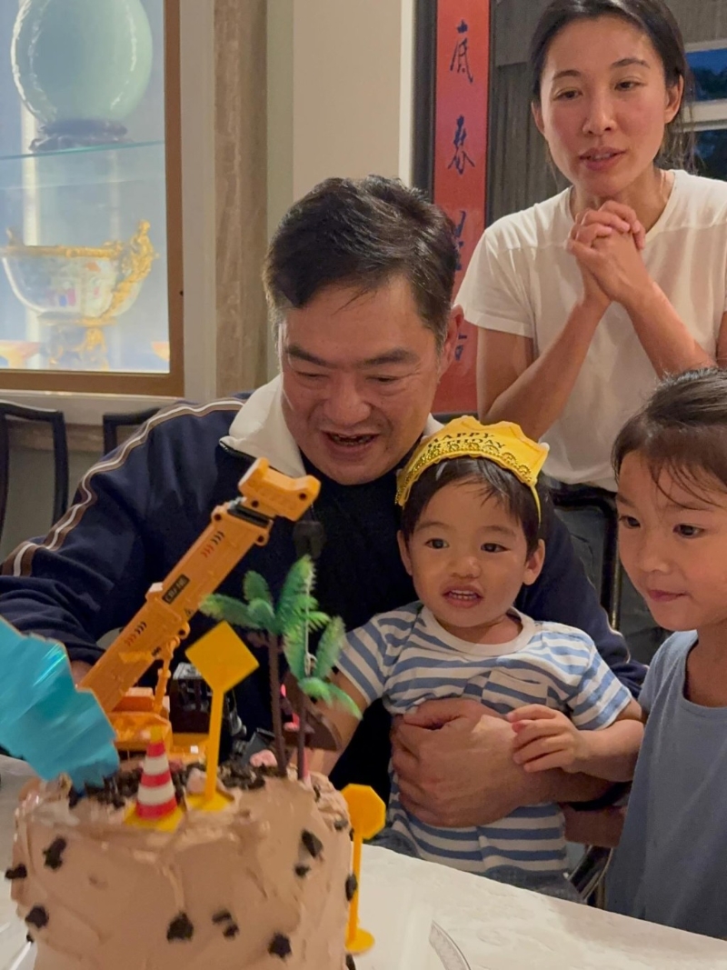 李美慧為兒子舉行2歲生日，令豪宅內貌進一步曝光。3