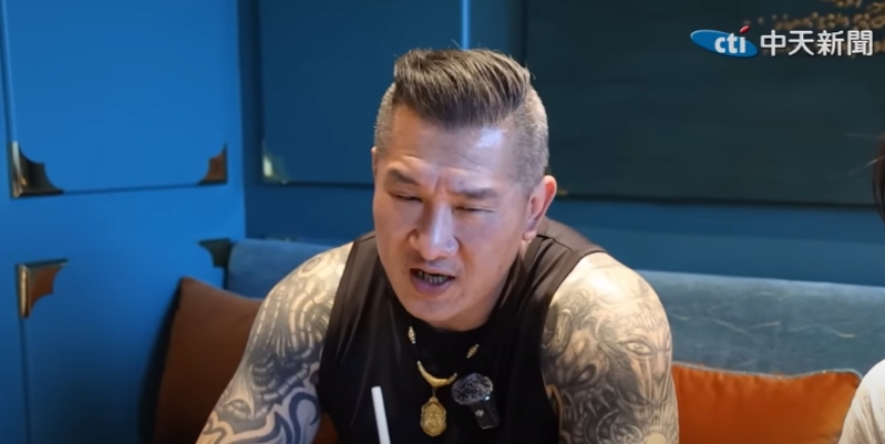 “館長”陳之漢14日表示，我們政府叫他不要回來了，他是臺灣人，臺灣是你家也是他家，有什么權力叫他不要回來？.jpg