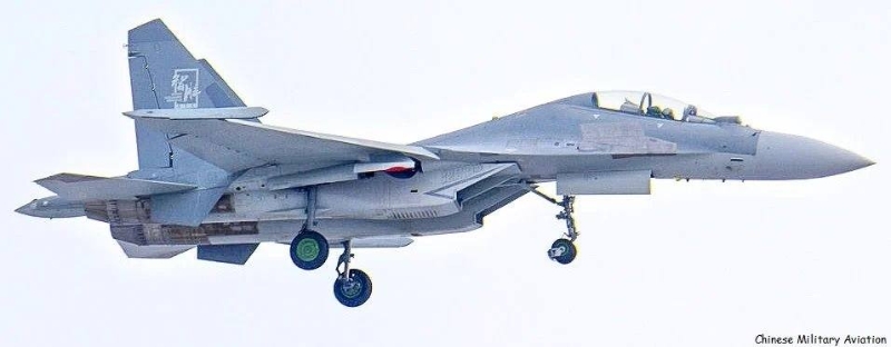“智勝”殲-16戰機。.jpg
