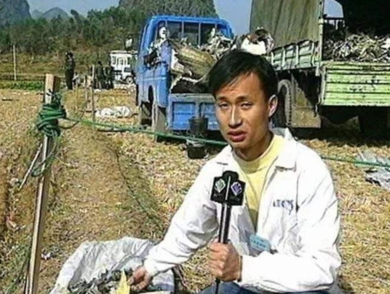 桂林空難發生后，30多噸的客機只找回約2噸的碎片。網圖