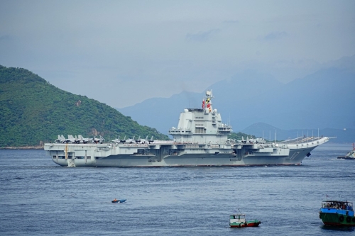 山東艦 - 山東艦航母編隊訪港。5