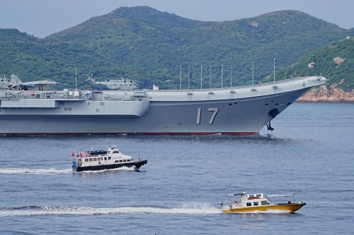 山東艦 - 山東艦航母編隊訪港。2