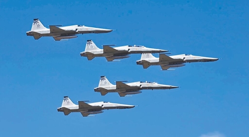 戰機