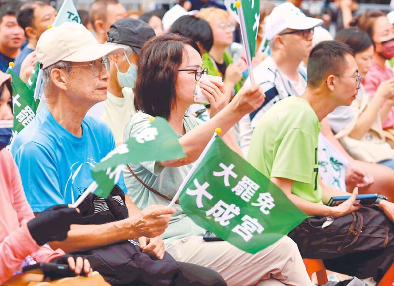 大罷免首波投票結果不似綠營預期樂觀。中時數據照