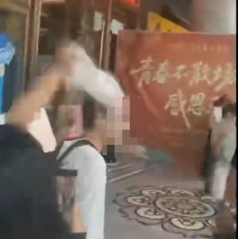 男子疑cos辱華動漫角色