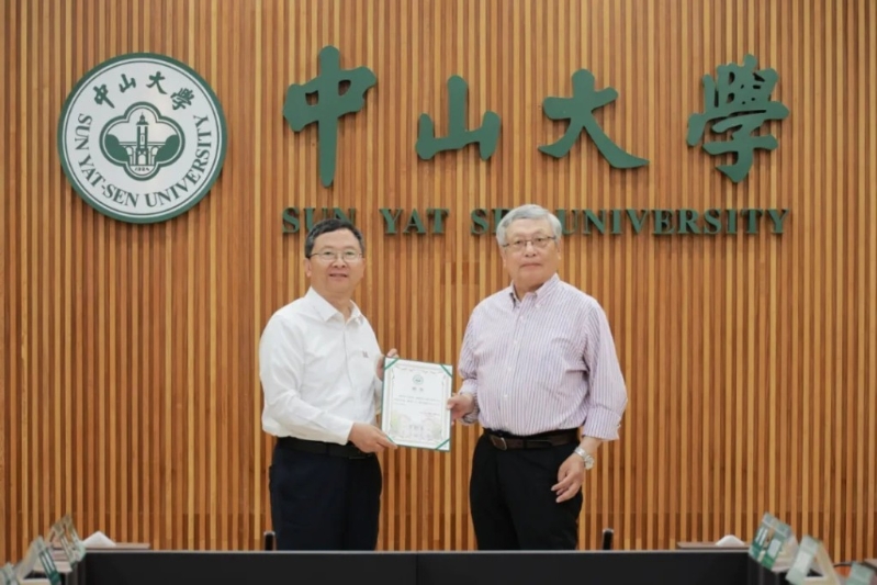 世界頂級數學家張益唐（右）歸國，全職加盟中山大學香港高等研究院