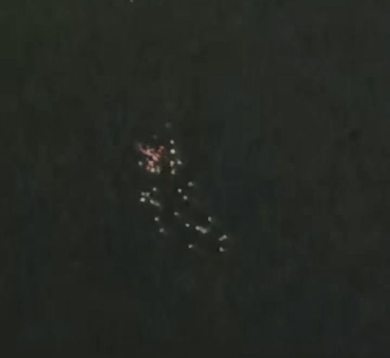 哈爾濱夜空驚現UFO列隊？