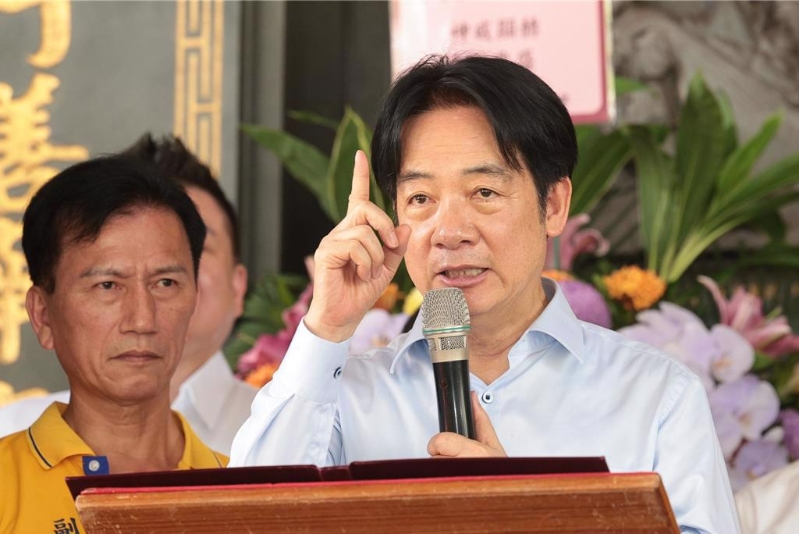 “臺灣民意基金會”16日公布最新調查，顯示賴清德的聲望僅剩32.7%，創下歷史新低紀錄