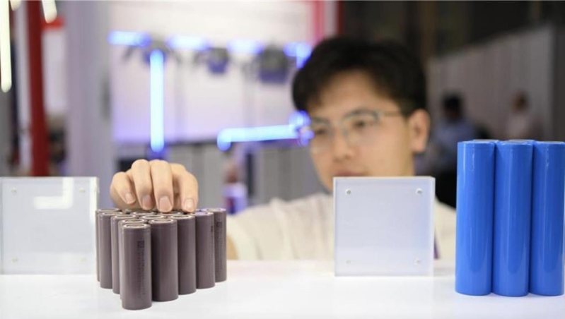 鋰電池示意圖，