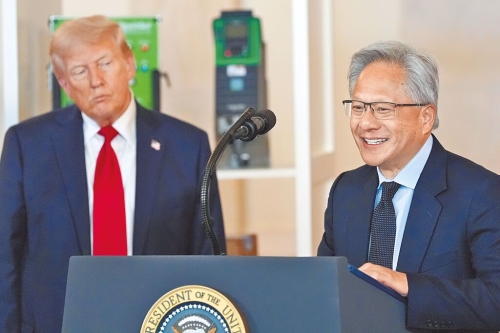 黃仁勛將蓋7座AI超級計算機 黃仁勛將蓋7座AI超級計算機